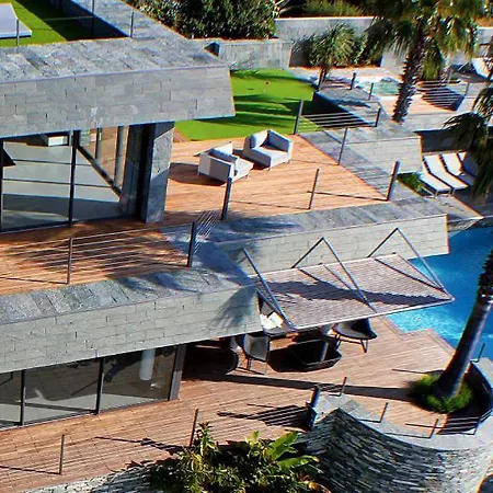 Vakantiehuis Porto-vecchio Sleeps 14 Pool Pinarellu