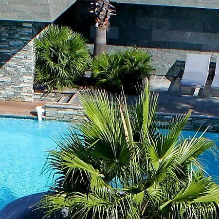 Porto-vecchio Sleeps 14 Pool Pinarellu